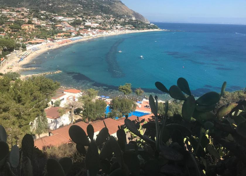 Calabria Ricadi exterior view
