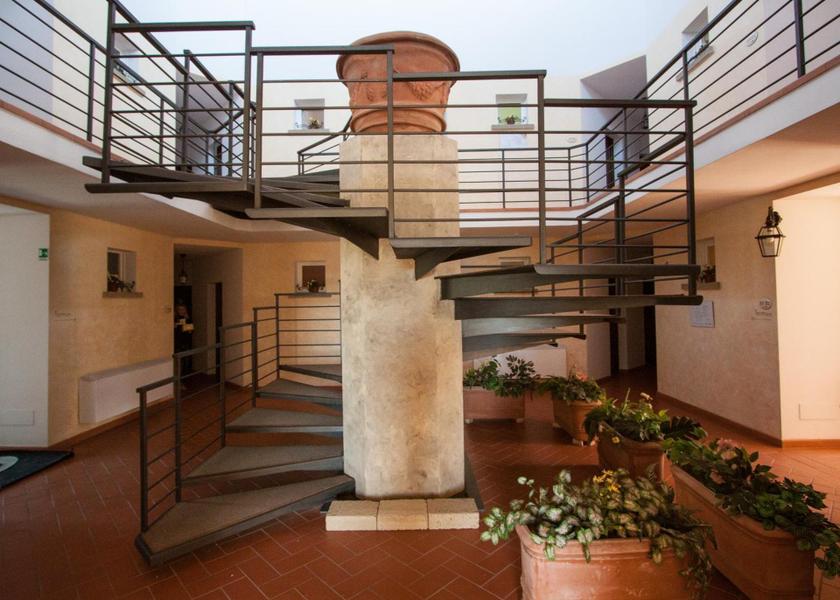 Tuscany Riparbella Public Areas