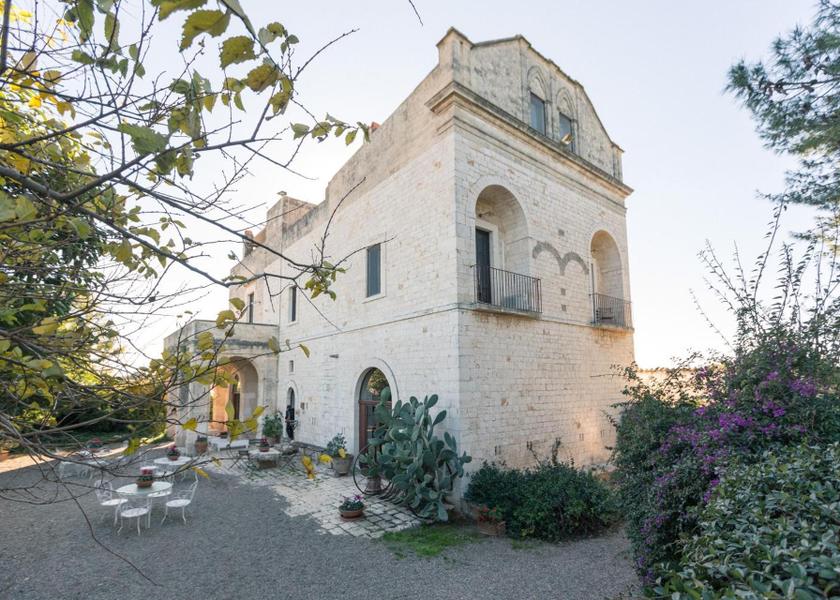 Puglia Rutigliano entrance