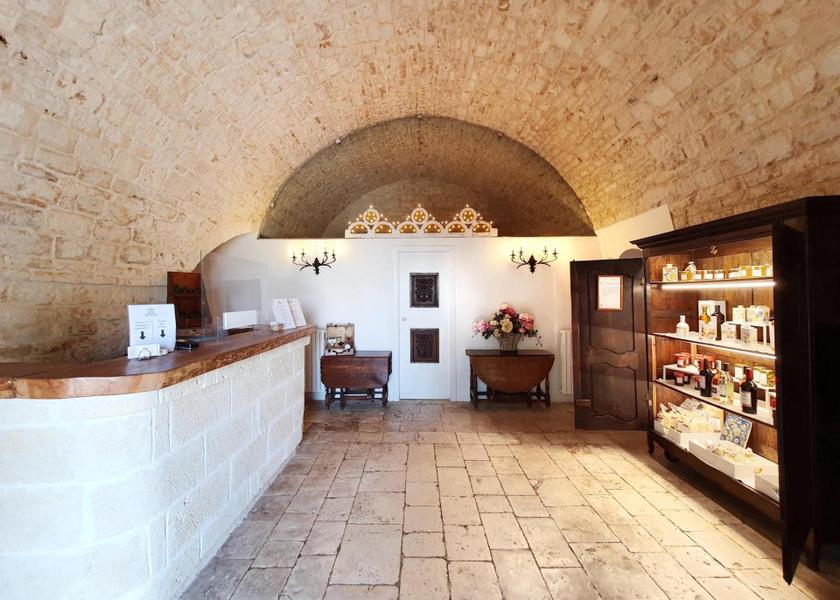 Puglia Rutigliano lobby