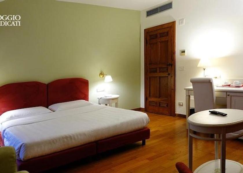 Piedmont Saluzzo Superior Double or Twin Room with Terrace