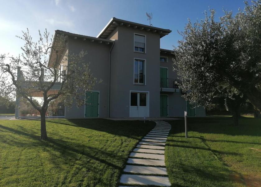 Lombardy San Felice del Benaco exterior view