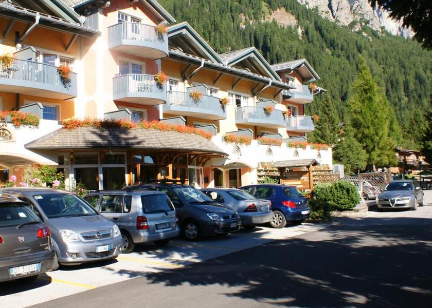 Trentino-Alto Adige San Martino Di Castrozza entrance