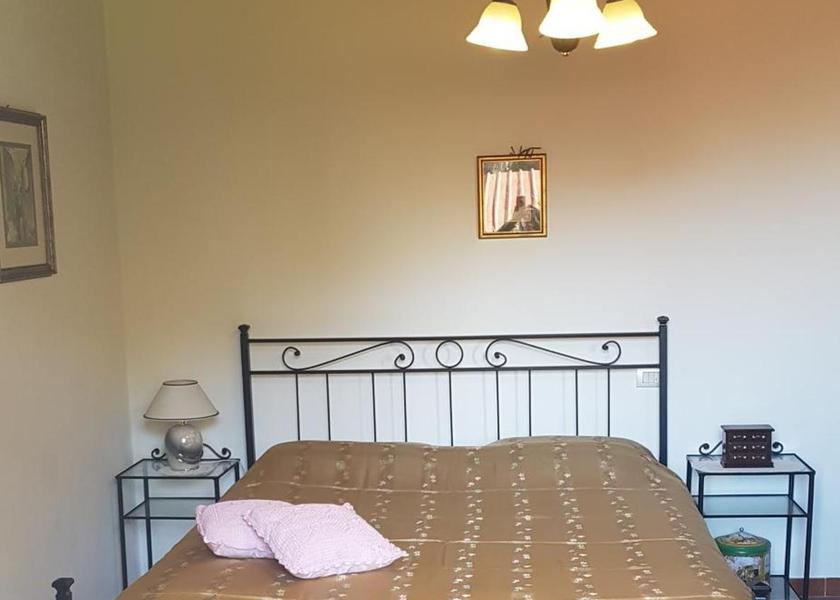Tuscany San Miniato Double Room with Private Bathroom