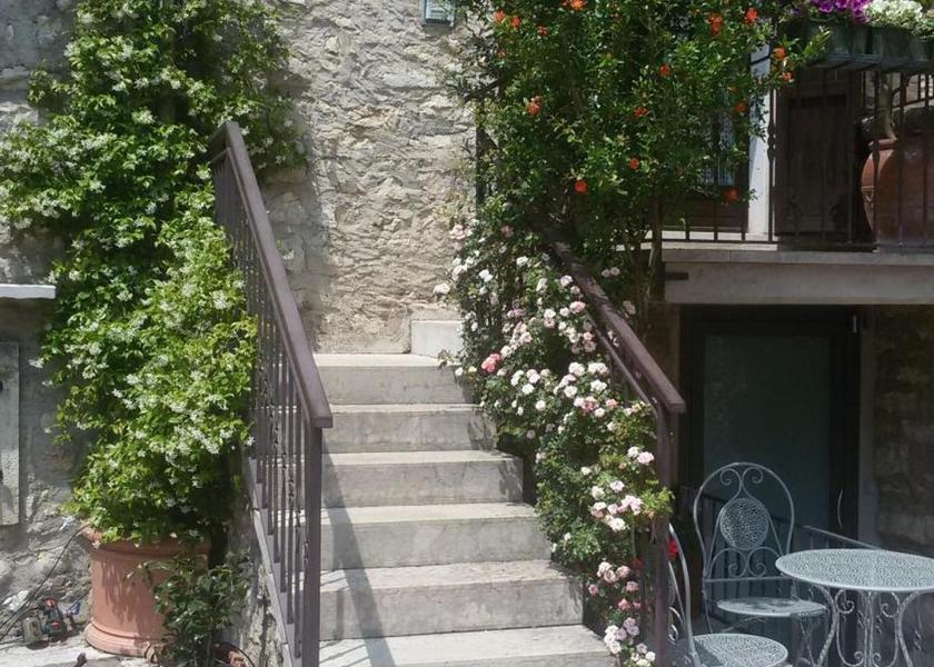 Veneto San Zeno Di Montagna entrance