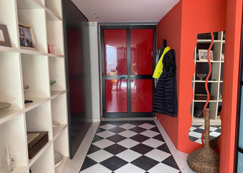Puglia Sannicandro di Bari lobby