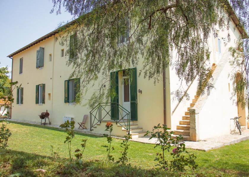 Lazio Santa Marinella garden