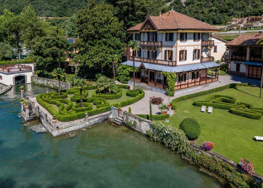 Lombardy Sarnico garden