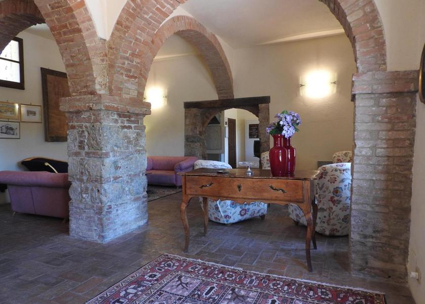 Tuscany Sovicille lobby