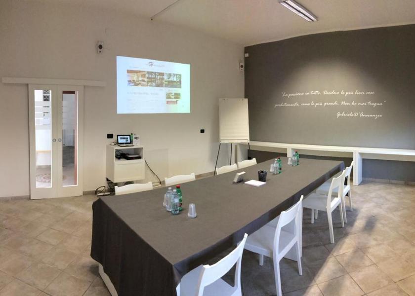 meeting room / ballrooms