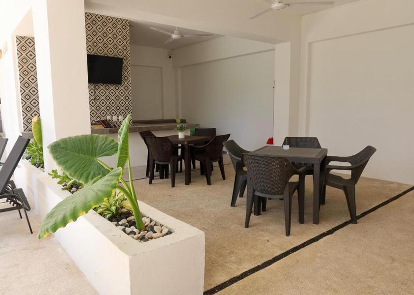 Nayarit Rincón de Guayabitos shared lounge/tv area