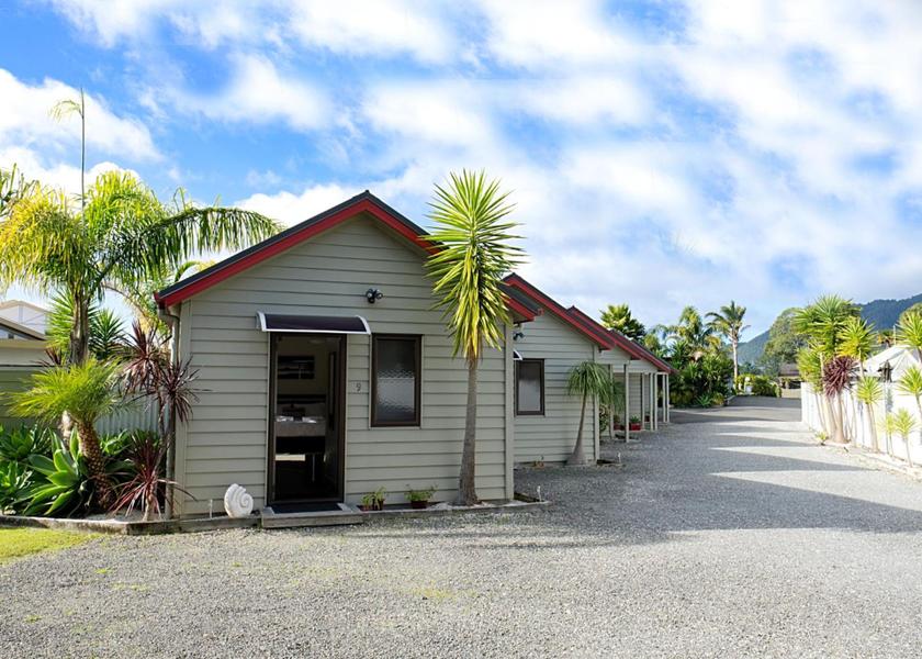 Waikato Tairua Hotel Exterior