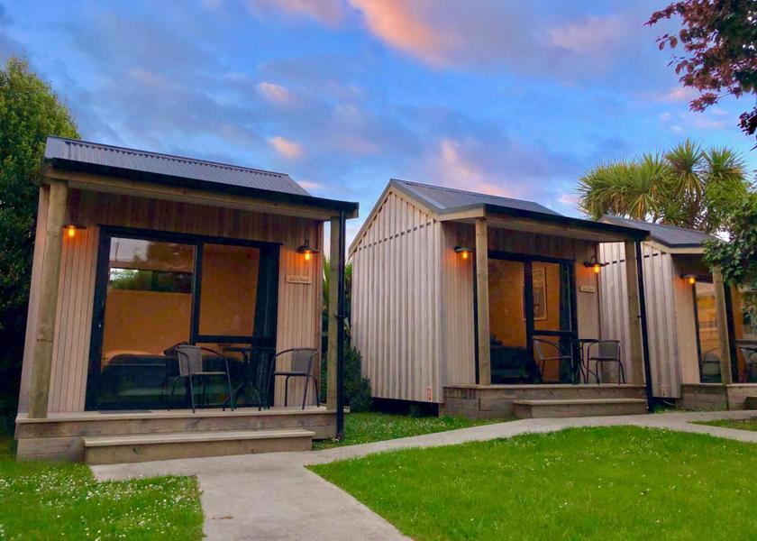 Southland Te Anau Hotel Exterior