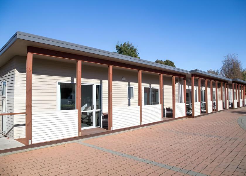 Southland Te Anau Hotel Exterior