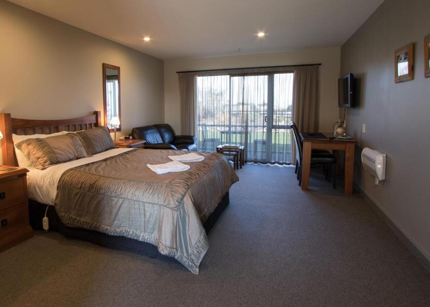 West Coast Hokitika Deluxe Queen Studio 