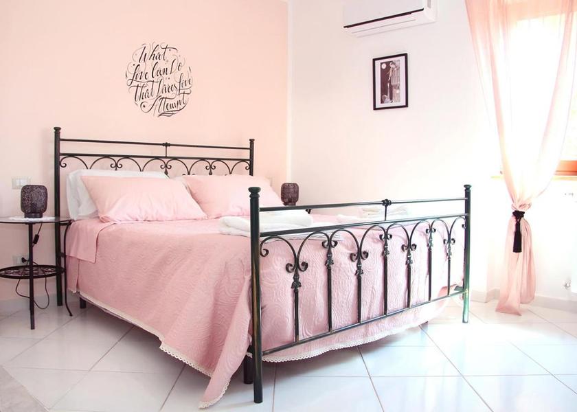 Campania Trecase Double Room with Private Bathroom
