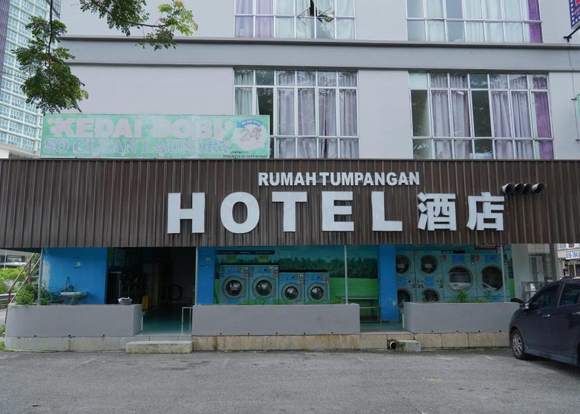 Johor Gelang Patah exterior view