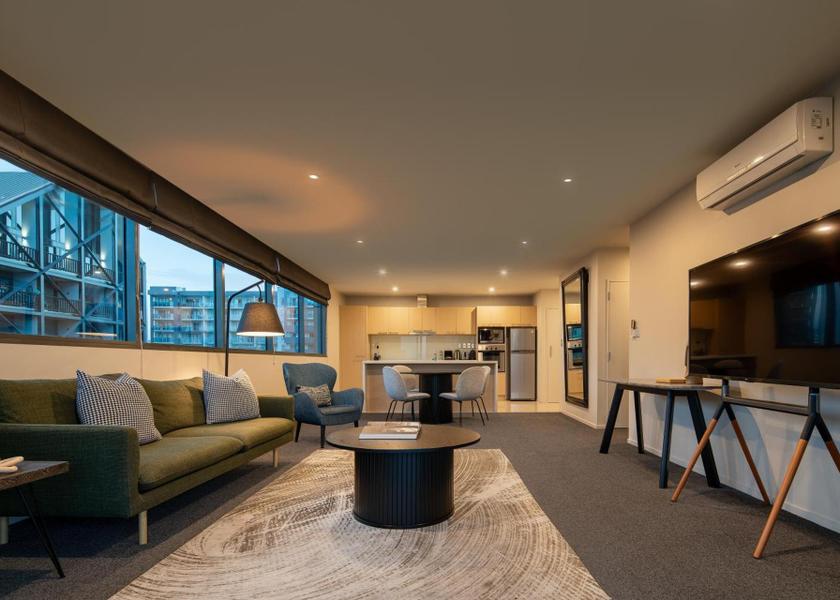 Auckland Region Auckland shared lounge/tv area