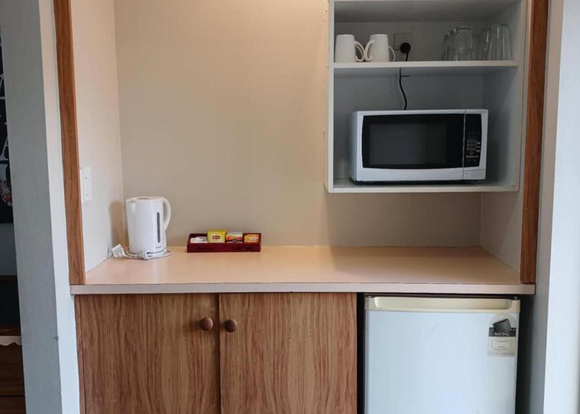 Manawatū-Whanganui Palmerston North Large Studio