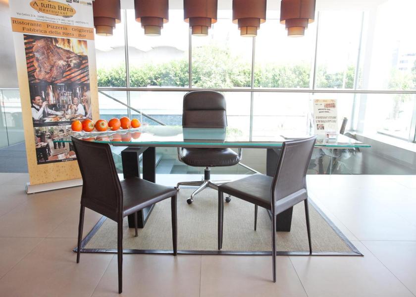 Lombardy Trezzano sul Naviglio lobby