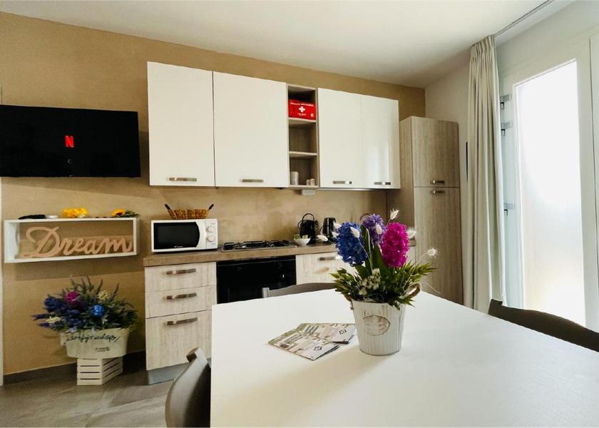 Puglia Tuglie Food & Dining