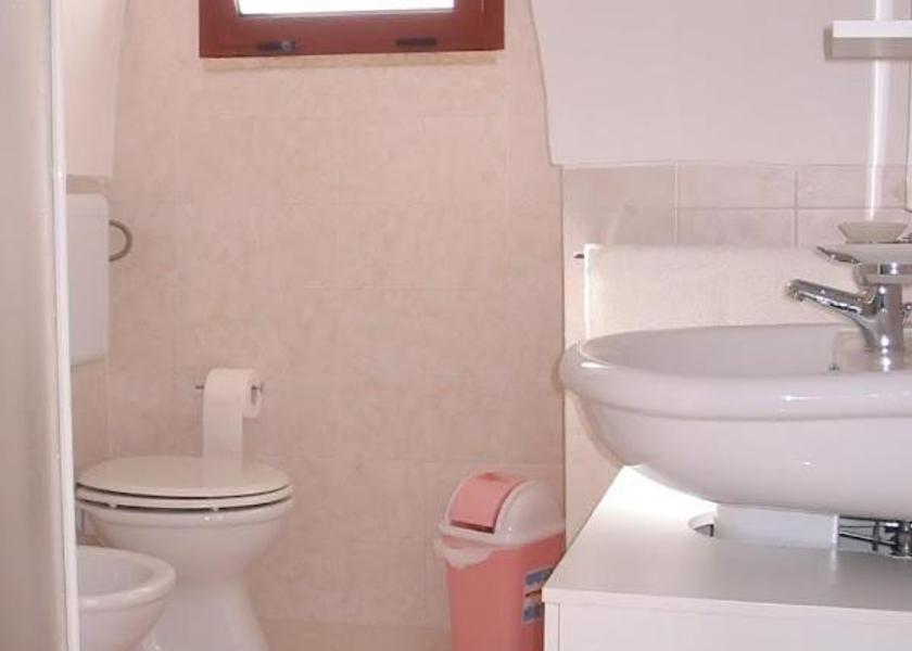 Puglia Tuglie Double Room with Private Bathroom