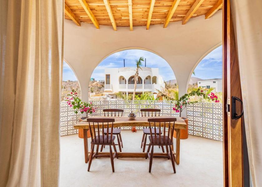 Baja California Sur El Pescadero balcony/terrace