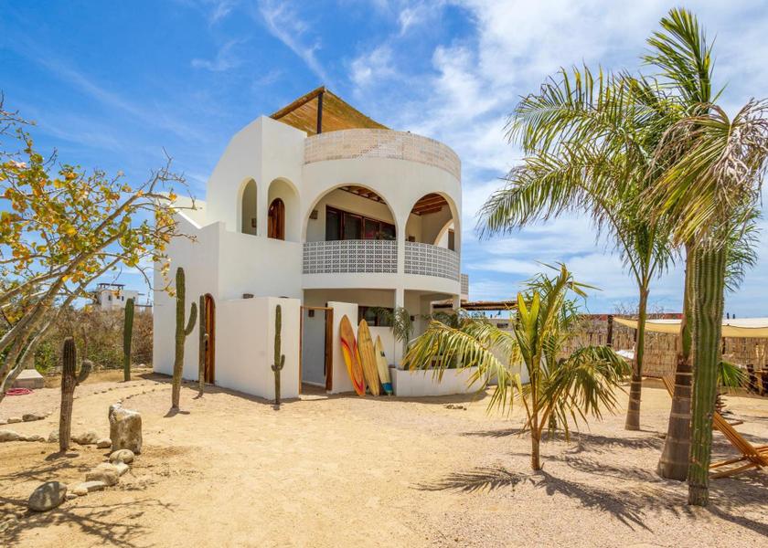 Baja California Sur El Pescadero exterior view