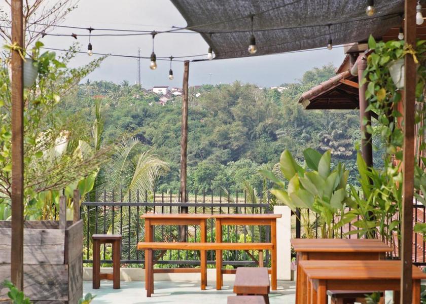 Central Java Magelang restaurant