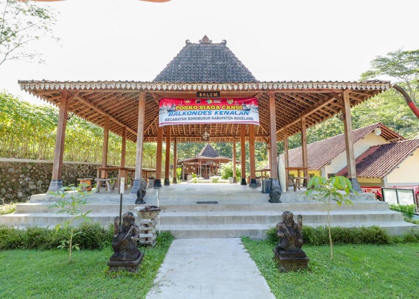 Central Java Magelang lobby