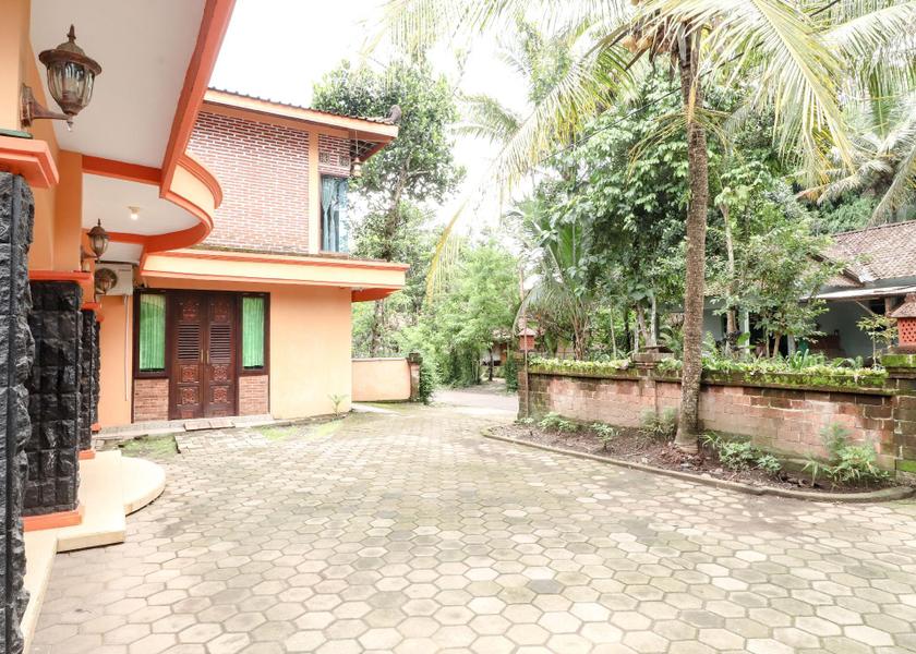 Central Java Magelang exterior view