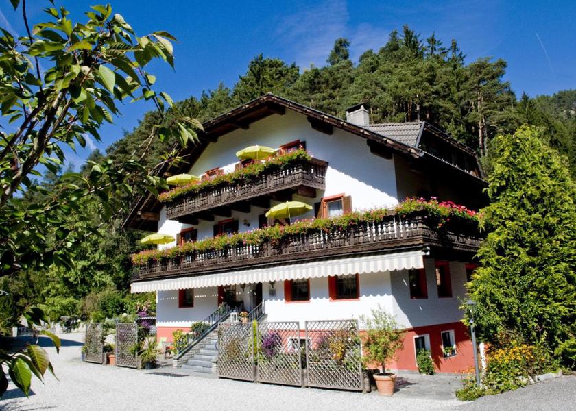 Trentino-Alto Adige Vandoies entrance