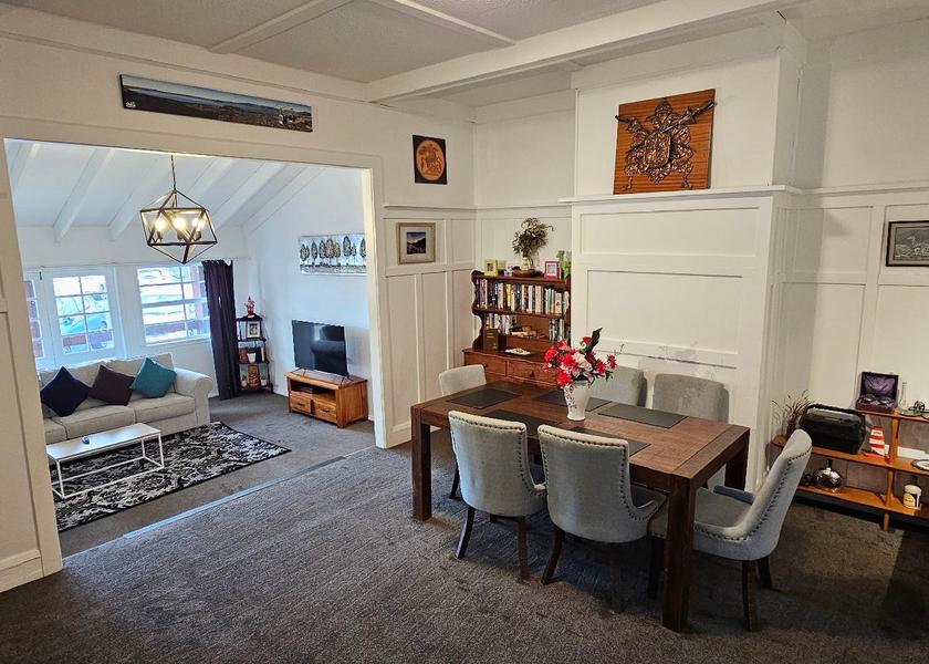 Bay of Plenty Region Rotorua shared lounge/tv area