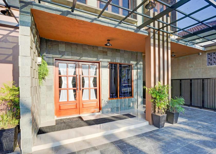 West Sumatra Padang facilities