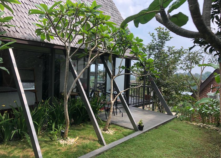 West Java Parongpong Hotel Exterior