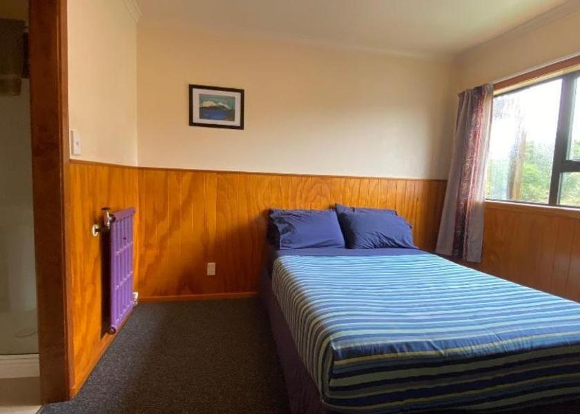 Manawatū-Whanganui National Park Double Room with Private Bathroom