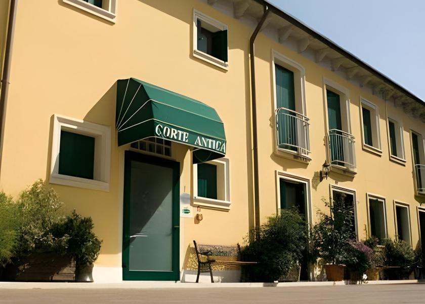 Veneto Villafranca di Verona exterior view