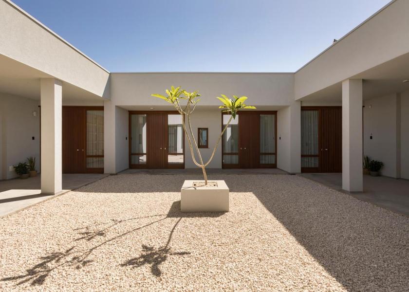 Sicily Vittoria facilities