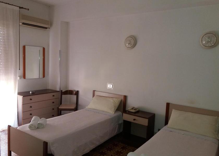 Sicily Vittoria Twin Room with Balcony