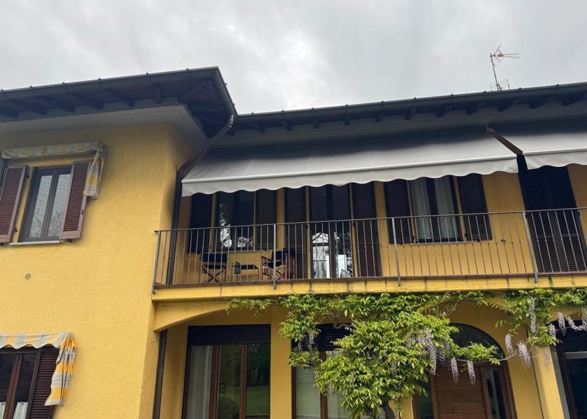 Lombardy Vizzola Ticino balcony/terrace