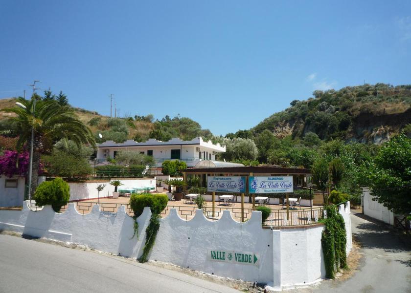 Calabria Zambrone entrance