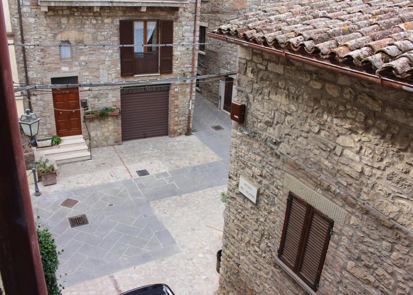 Umbria Monte Castello di Vibio view