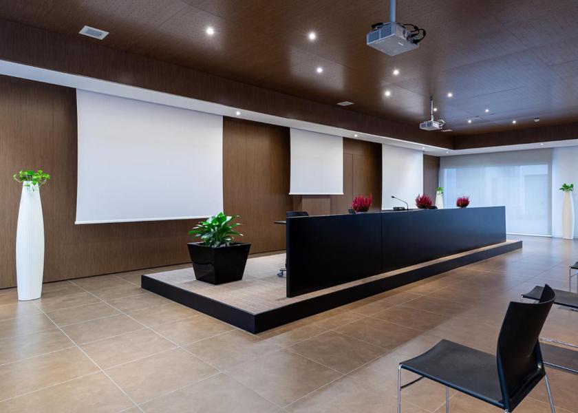 meeting room / ballrooms