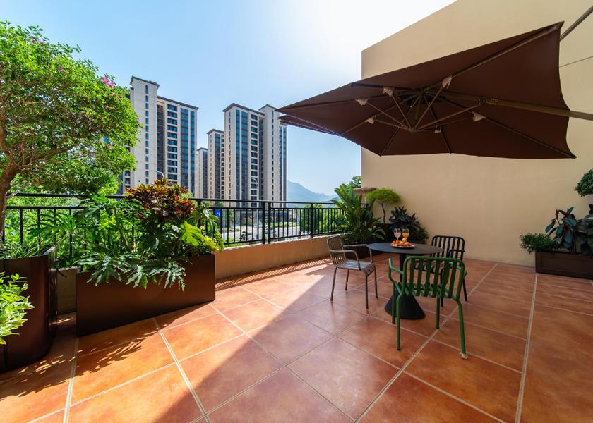 balcony/terrace