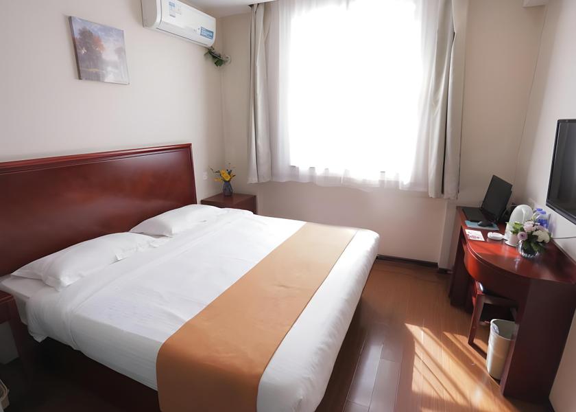 Hebei Baoding Business Queen Room