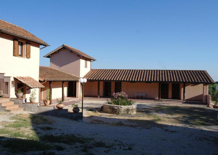 Umbria Amelia exterior view