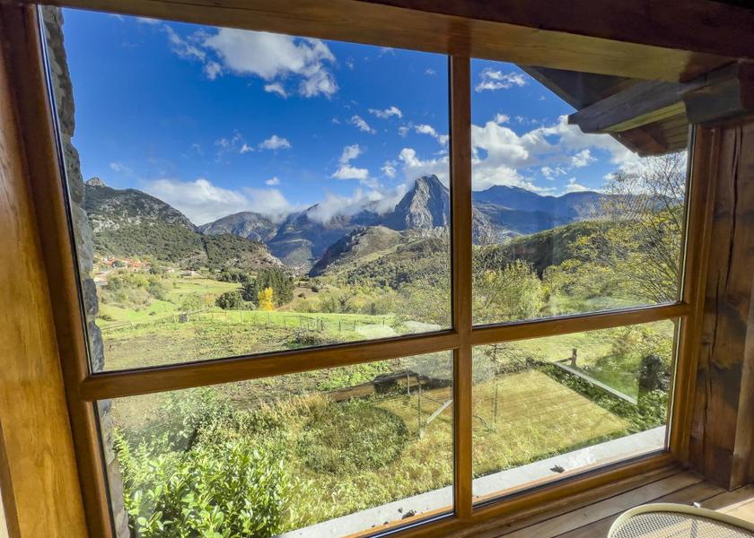 Cantabria Cillorigo de Liebana view