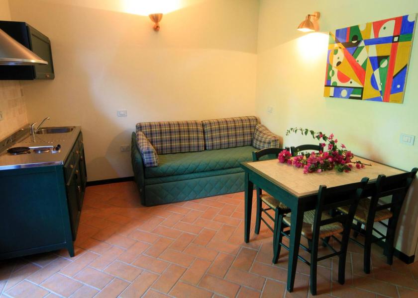 Tuscany Castagneto Carducci facilities