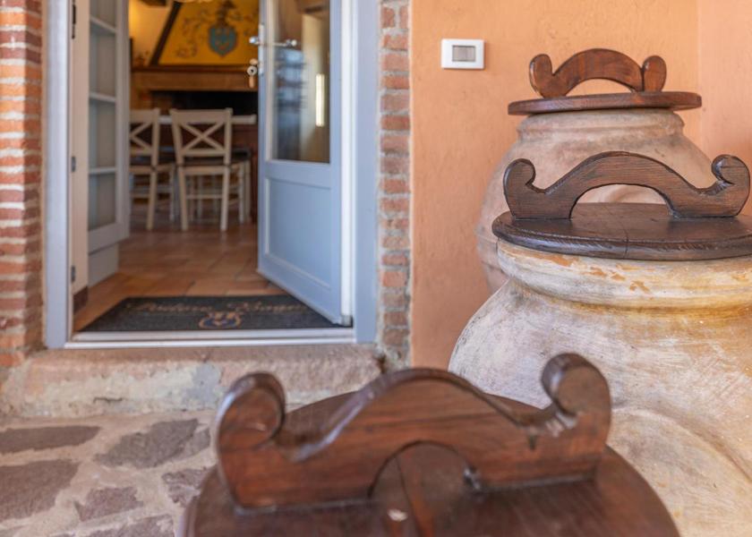 Tuscany Castagneto Carducci entrance