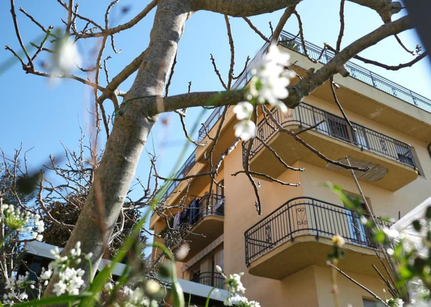 Marche Castelfidardo exterior view